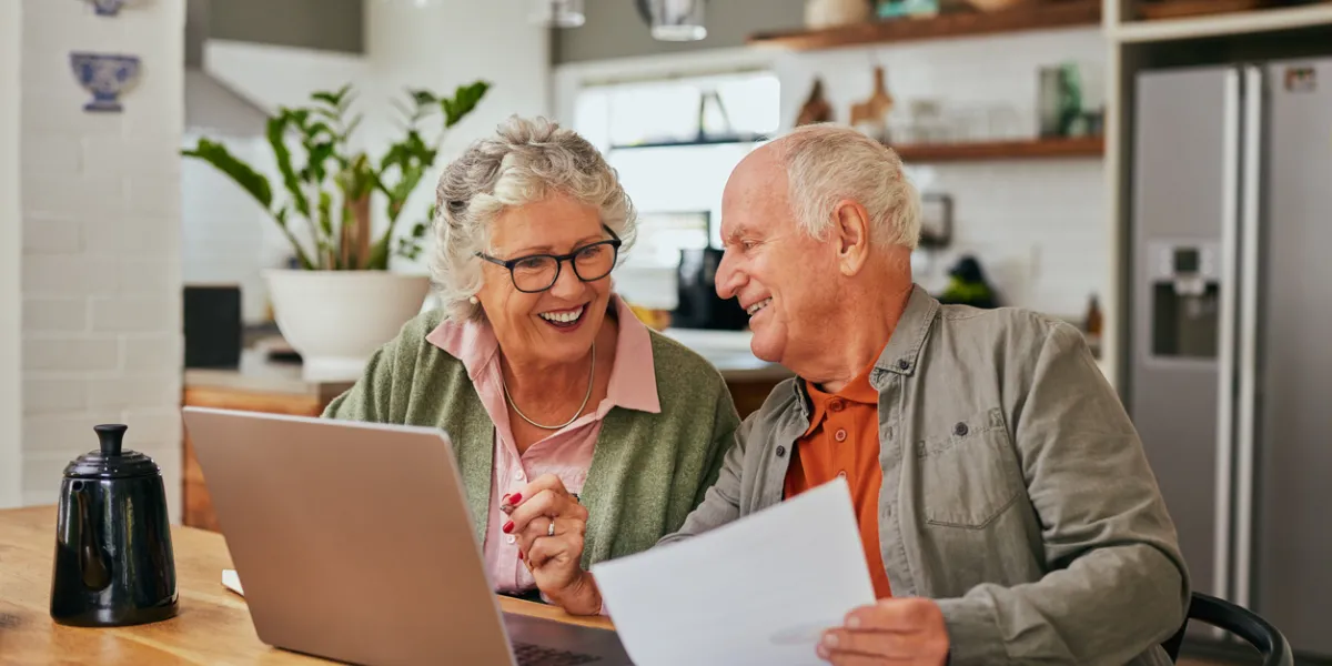 Couple seniors heureux