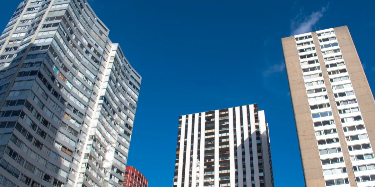 Dimanche 16 novembre, le ministre de la Ville et du Logement, Vincent Jeanbrun, a réaffirmé sa volonté d’en finir avec ce qu’il décrit comme l’attribution "à vie" des logements sociaux