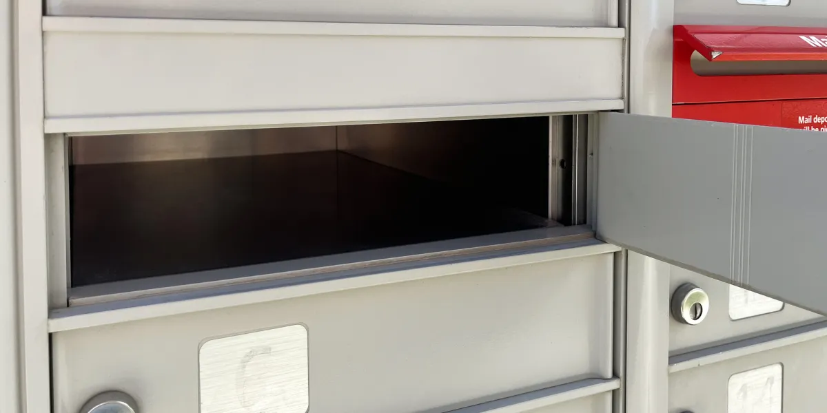 Boîte aux lettres vide