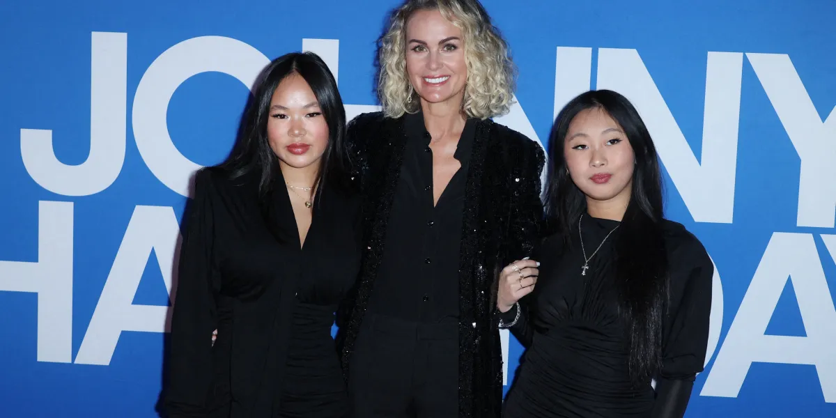 Jade et Joy Hallyday