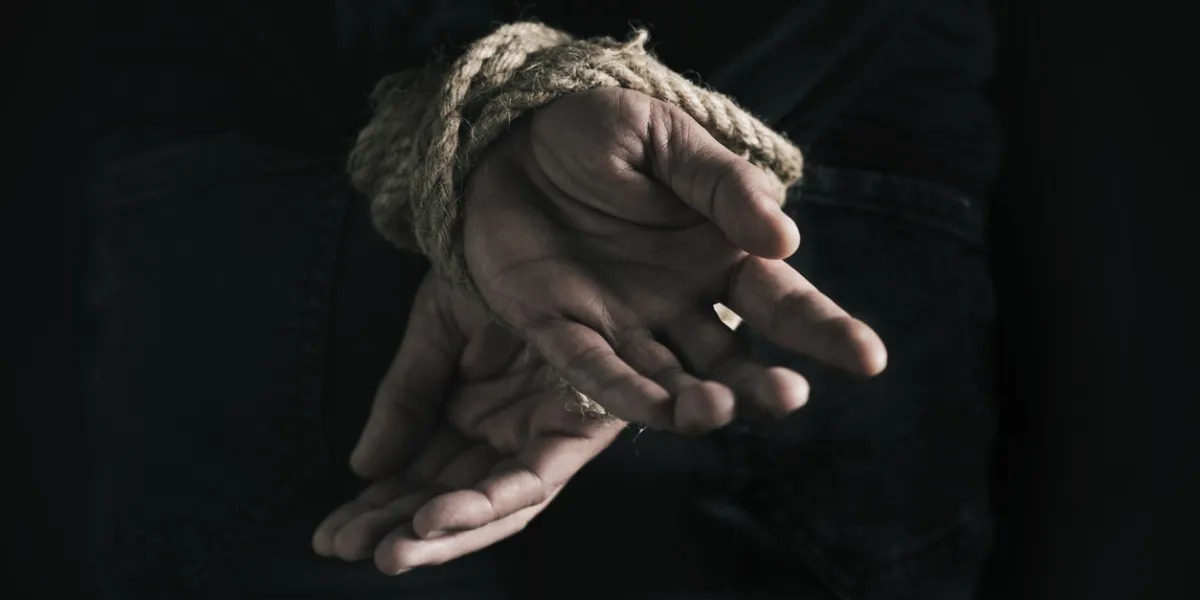 Un couple de retraités kidnappé pour la fortune de leur fils