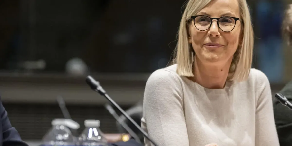 Laurence Ferrari, "la pire" des boss ? Ses collègues ne l’épargnent pas