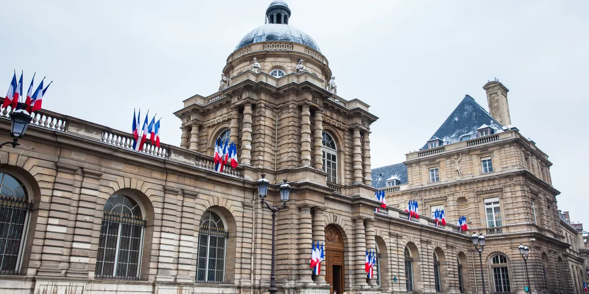 Le Sénat.