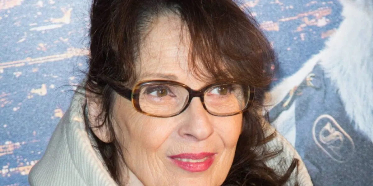 Chantal Lauby "brisée" par l’incendie de Notre-Dame de Paris : elle a quitté en courant son appartement de l’île Saint-Louis