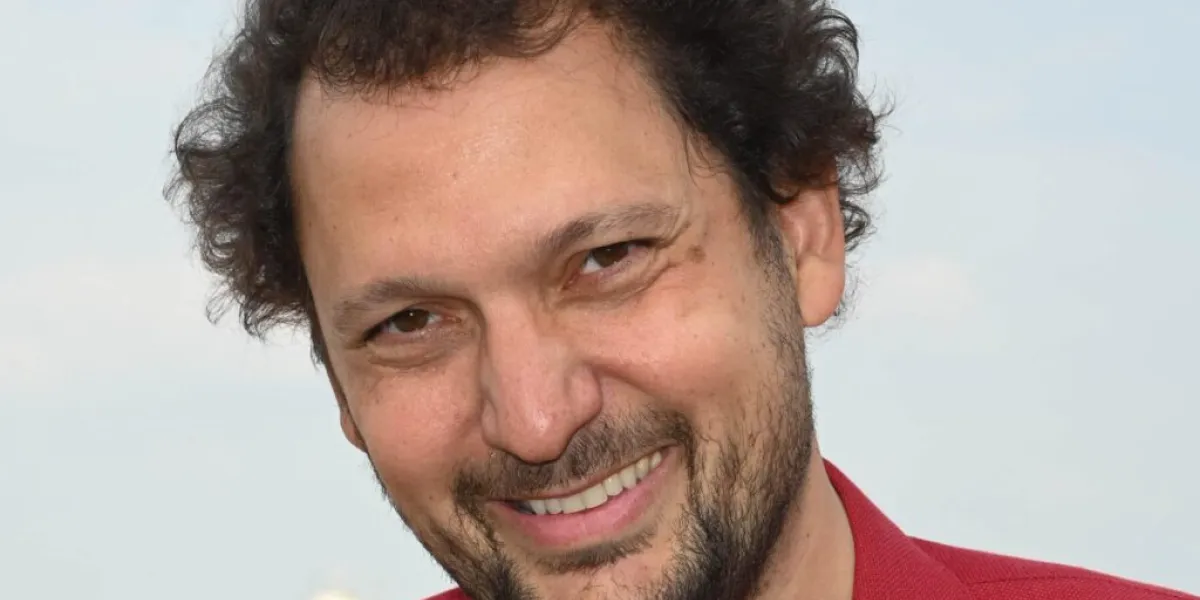 Eric Antoine : l’animateur au coeur d’une arnaque à 16.500€