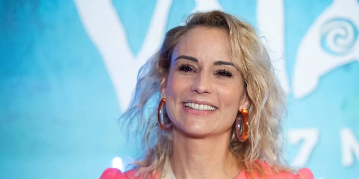 "J'ai le droit d’avoir été terrifiée" : à peine rentrée en France, Élodie Gossuin découvre les attaques qui la ciblent et y répond