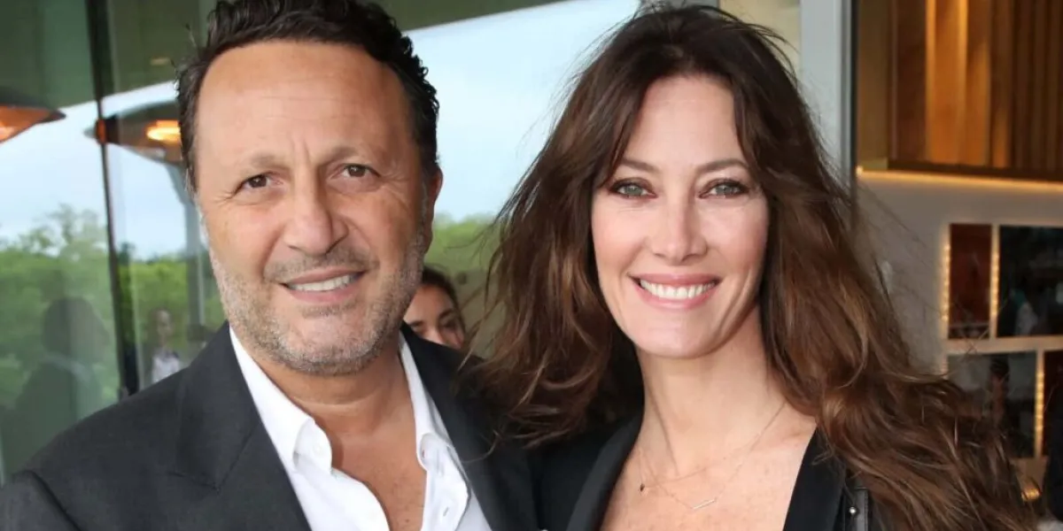 "Je vous présente Aïto" : Arthur et Mareva Galanter, l’adoption après 8 ans de mariage"