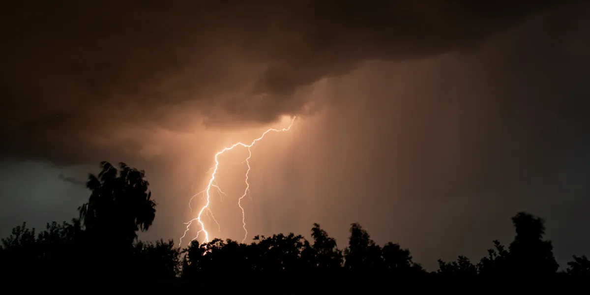 Orages violents : 30 départements en alerte ce mardi 28 avril