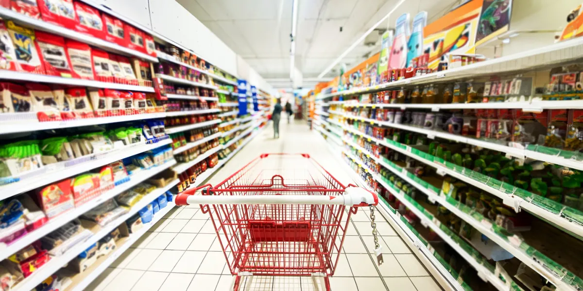 Charriot vide supermarché