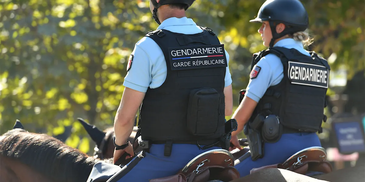 Gendarmes à cheval