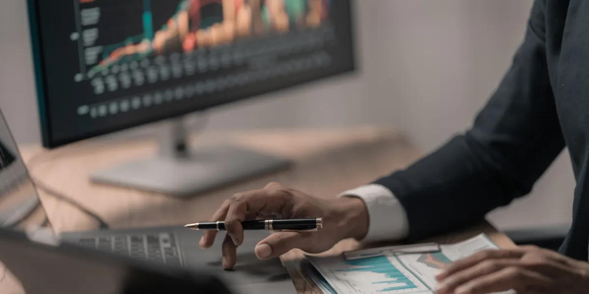 Arnaques financières : ces faux placements aux rendements trop séduisants