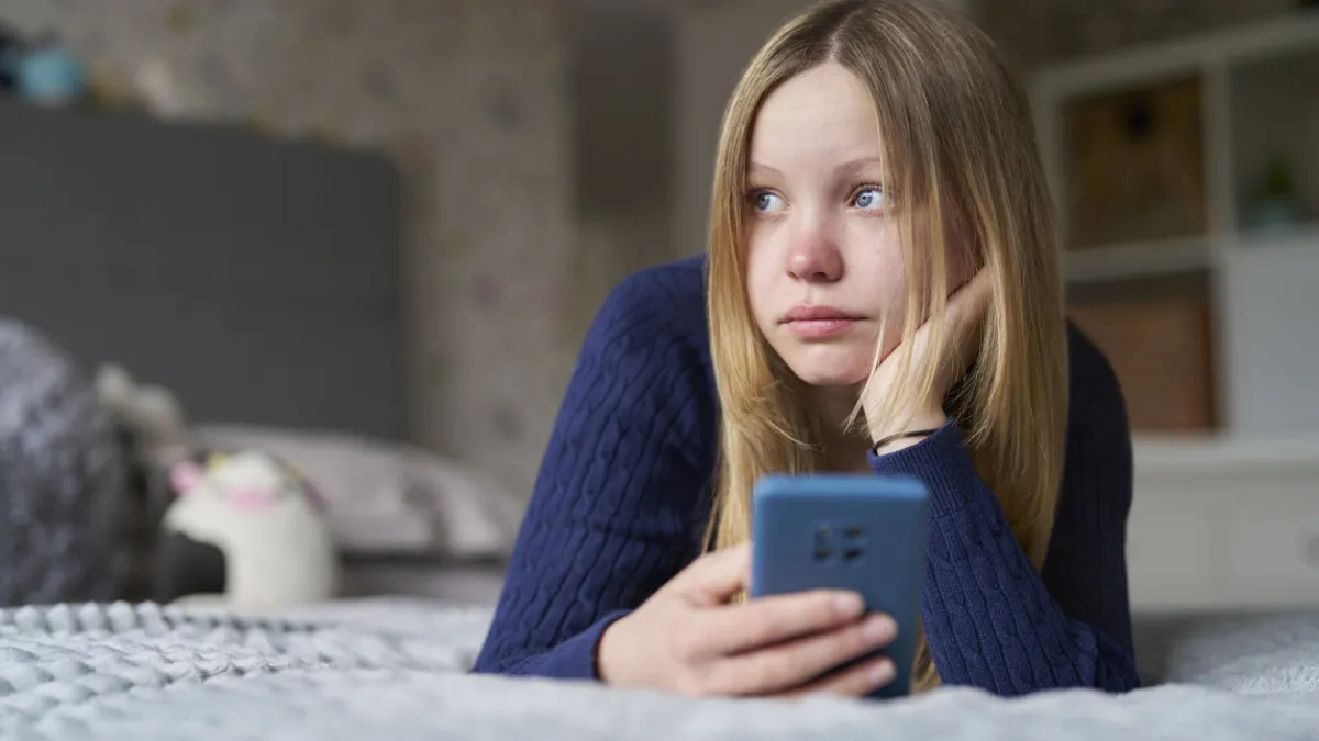 Interdiction des réseaux sociaux