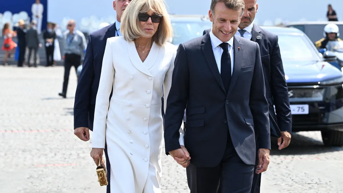 Brigitte et Emmanuel Macron à Brégançon : les adresses où vous avez le plus de chances de croiser le couple présidentiel