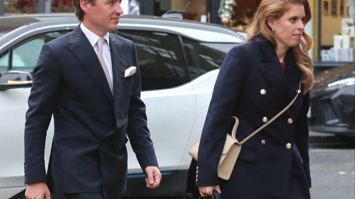 Eugénie d’York accueille son troisième enfant et dévoile une adorable photo du bébé
