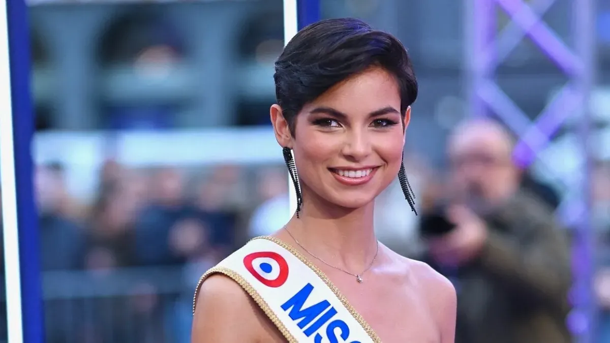 Eve Gilles