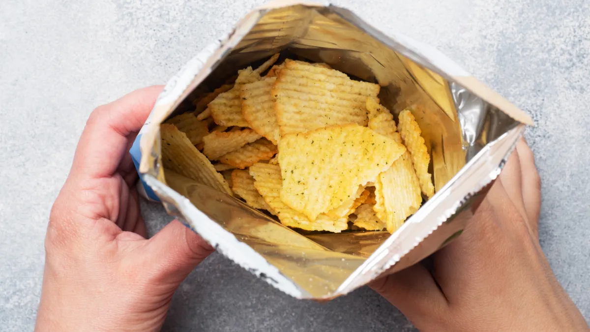 Rappel produit : attention à ces chips très consommées à l’apéro cet été, vérifiez vos placards