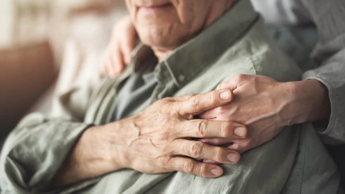 Retraites : ces retraités aisés pourraient perdre jusqu’à 500 euros par an avec le gel des pensions