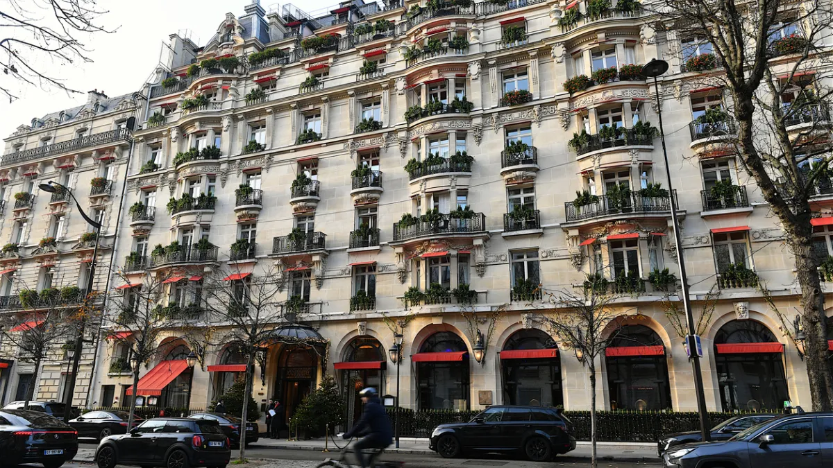 Plaza Athénée