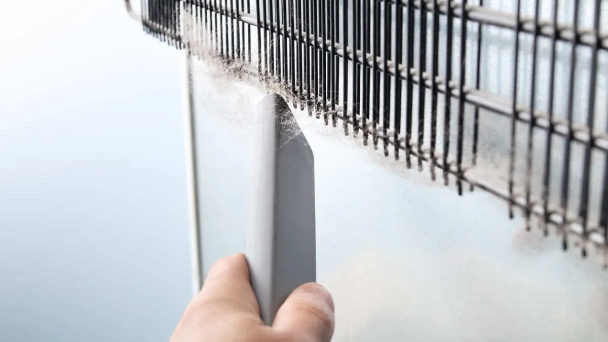 Grille de réfrigérateur