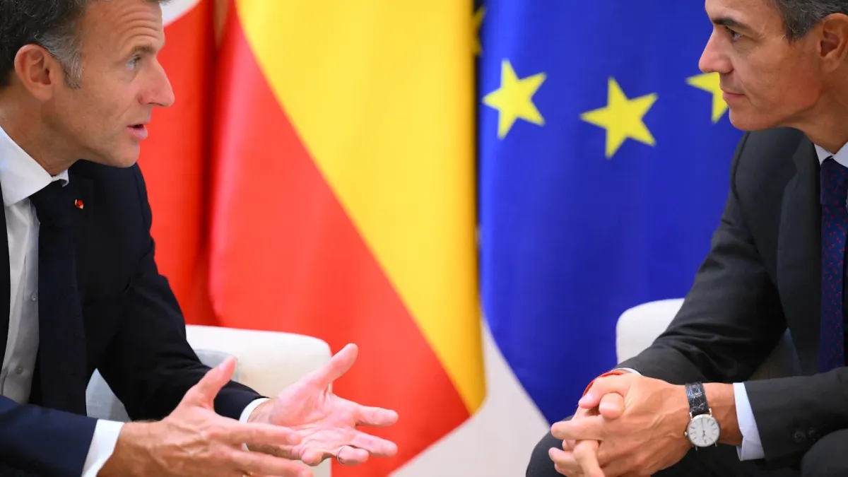 Emmanuel Macron et Pedro Sanchez