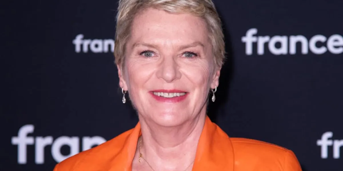 François Bayrou démissionne : Elise Lucet perd sa place sur France 2