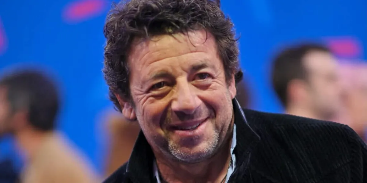 « Je me suis retrouvée avec un préservatif sur le nez, merci Patrick Bruel ! » : Laurent Gerra ironise sur les difficultés du chanteur