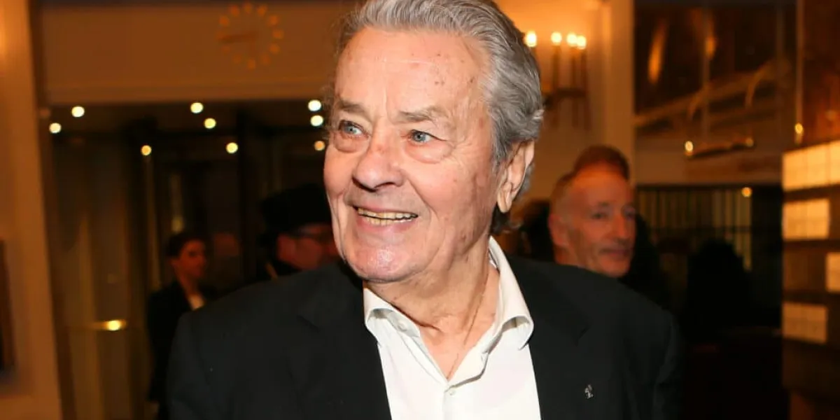 Mort d'Ari Boulogne, le fils illégitime d’Alain Delon : ses deux enfants ne lâcheront rien