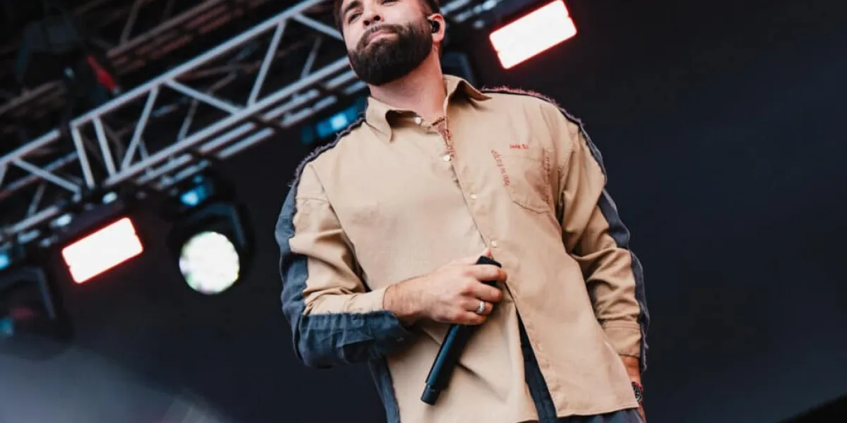 Mika choqué par le comportement de son protégé, Kendji