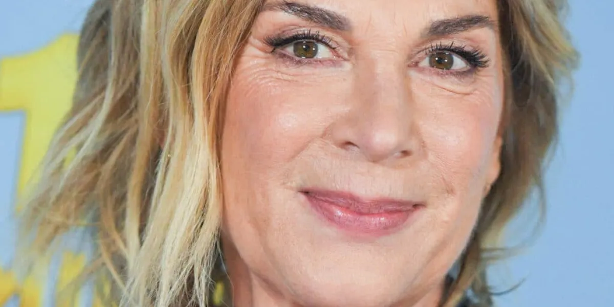 Michèle Laroque : accident, amitié avec Pierre Palmade, séparation d’avec François Baroin, les galères d’une actrice