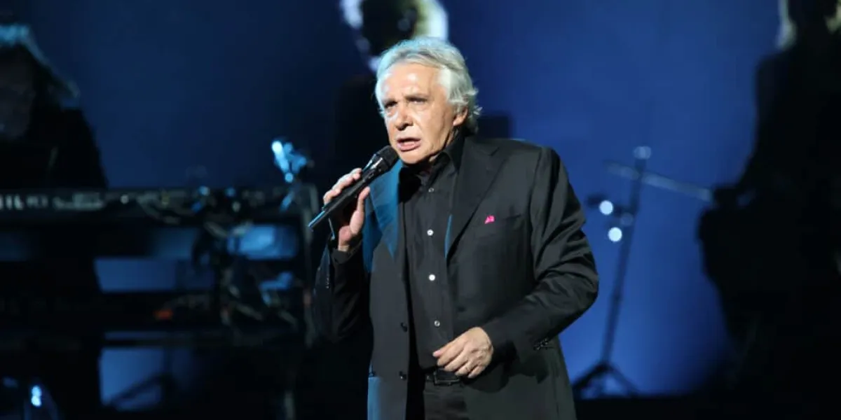 "Elle ne m'a pas demandé" : Michel Sardou clashe Marine Le Pen après l'usage de sa chanson
