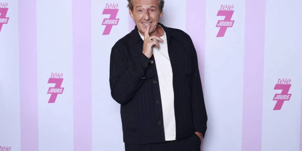 Jean-Luc Reichmann : la voiture de sa belle-mère vandalisée et dépouillée, l’animateur demande en urgence de l’aide à un autre animateur