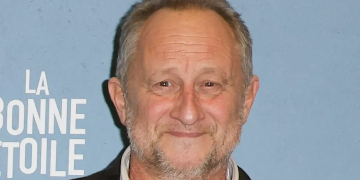 Benoît Poelvoorde : sa femme, Coralie, en a ras-le-bol de le voir "en spectacle permanent"