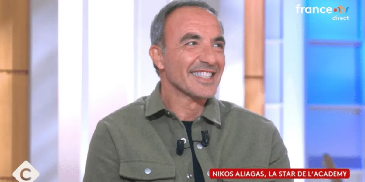 Nikos Aliagas a refusé de respecter les consignes données par une star invitée de la Star Academy : "Baissez les yeux !"