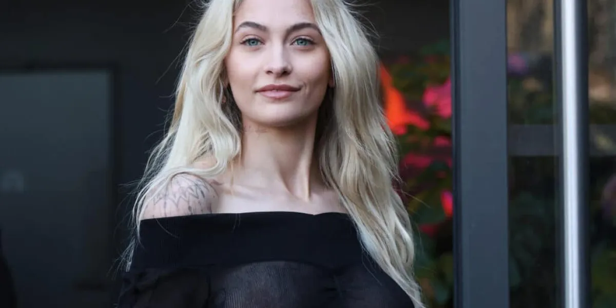 Michael Jackson : sa fille Paris affirme avoir un trou dans le nez à cause de sa consommation de drogue