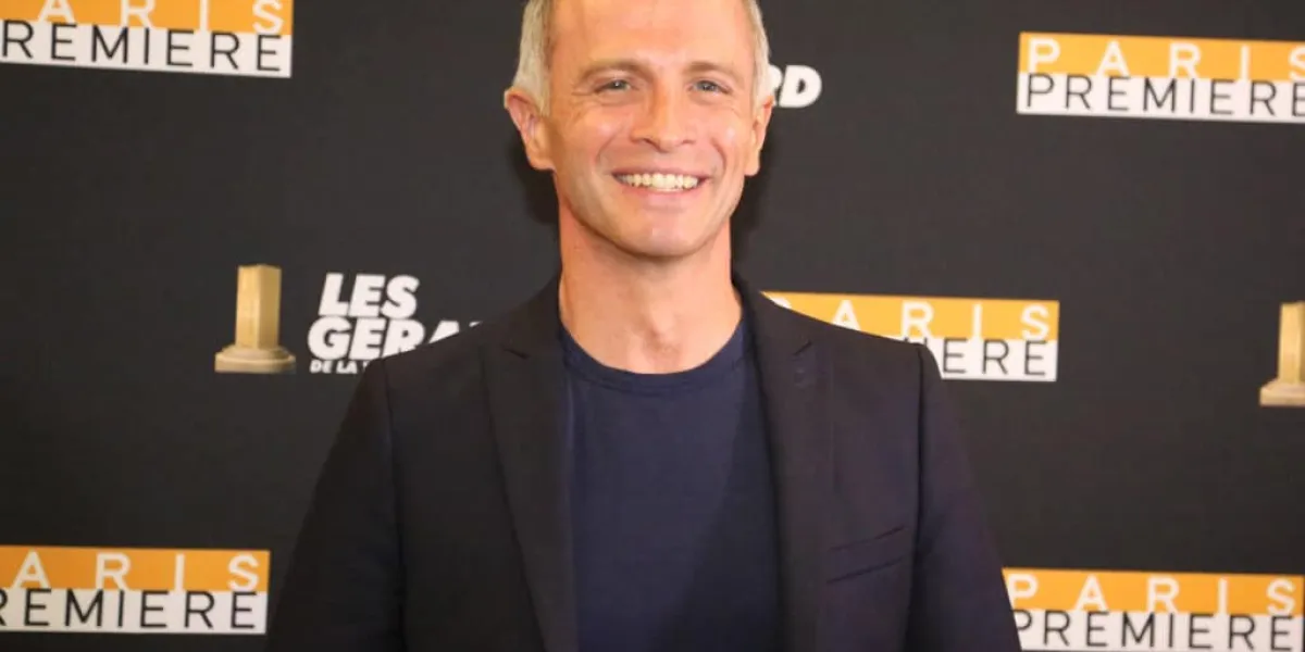 "Camille Combal abandonne sa carrière à la télévision" : la drôle d'annonce de Samuel Étienne