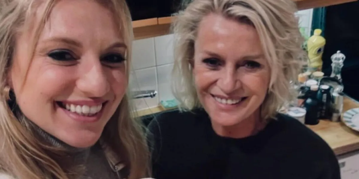 Sophie Davant s'éclate avec sa fille qu'elle "ne voit plus", Flavie Flament pointée du doigt