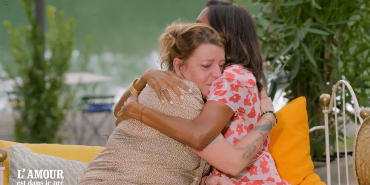 "C'est définitif" : un duo de "L'amour est dans le pré" venu en couple annonce sa rupture à Karine Le Marchand en plein bilan (SPOILER)