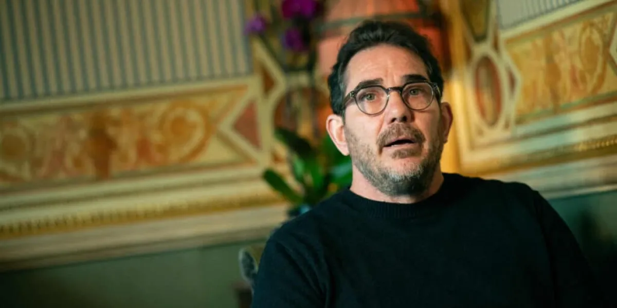 Sébastien Farran : en guerre avec Laeticia Hallyday, l’ancien manager de Johnny Hallyday placé en faillite personnelle