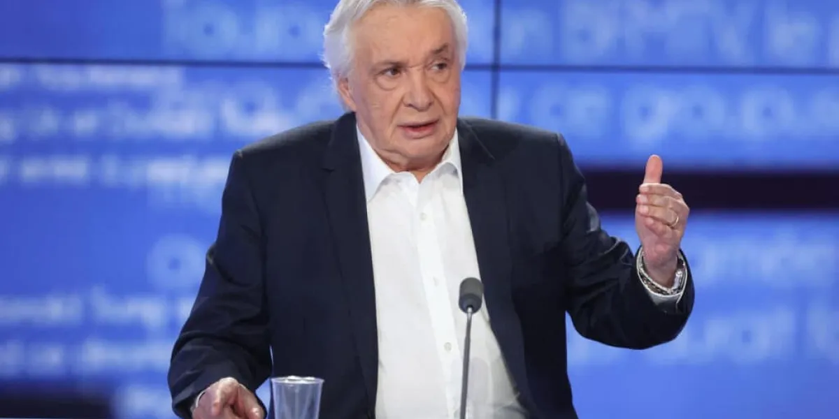 Michel Sardou : ce violent accident de la route passé sous silence