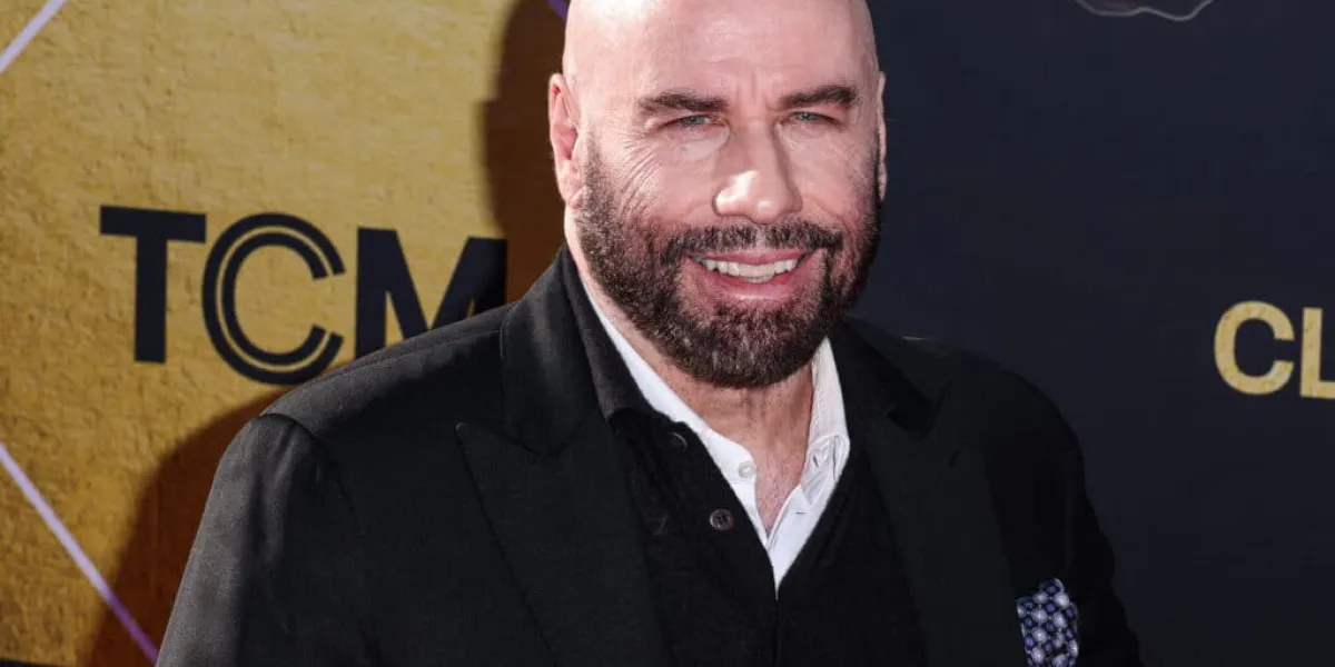 John Travolta et sa défunte épouse, Kelly Preston, ont eu trois enfants ensemble… mais leur plus jeune enfant est biologiquement un Presley