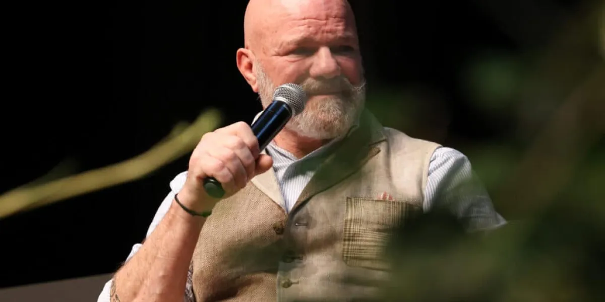 Dermatose : Philippe Etchebest rejoint les agriculteurs pour bloquer l'A63 à Cestas en Gironde