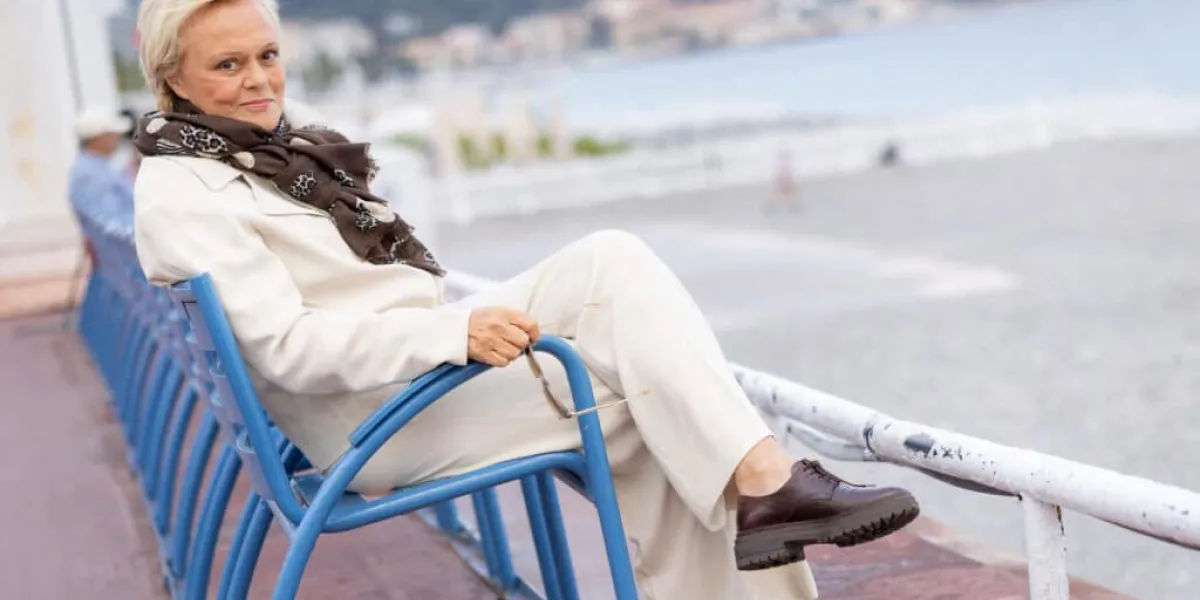 "Ça m’a flinguée", "j’ai pleuré" : Muriel Robin à cœur ouvert après "LOL : Qui rit, sort !"