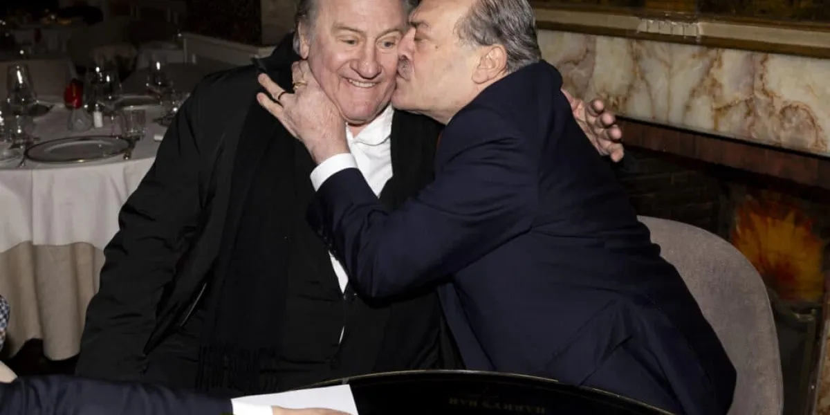 Gérard Depardieu, c'est fini : "je l'ai pris dans mes bras et embrassé"