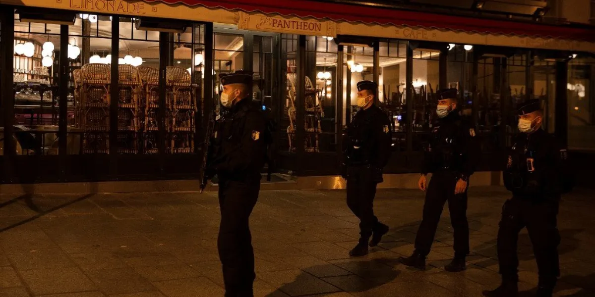 france health virus curfew