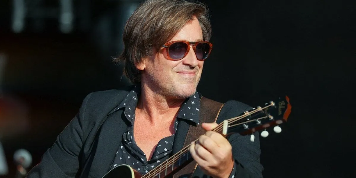 thomas dutronc during the fete de l'humanite 2022 in plessis-pate, bretigny-sur-orge, france on september 11, 2022 photo by nasser berzane abacapresscom , 824280 006 plessis-pate, bretigny-sur-orge france