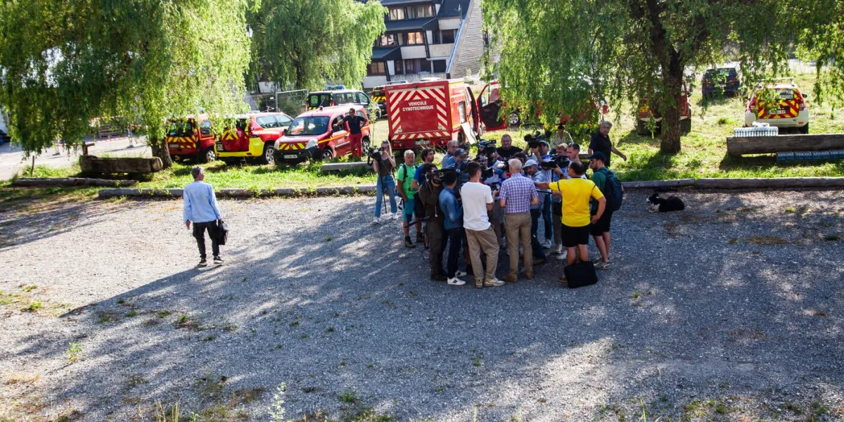conférence de presse sur la disparition d'un garçon de deux ans - vernet