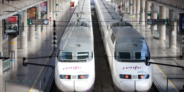 spain spends € 258m to build trains too big for its tunnels