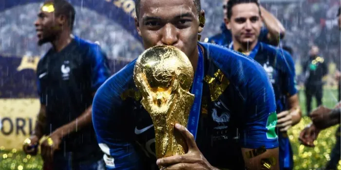 2018 fifa world cup final  france 4 - 2 croatia