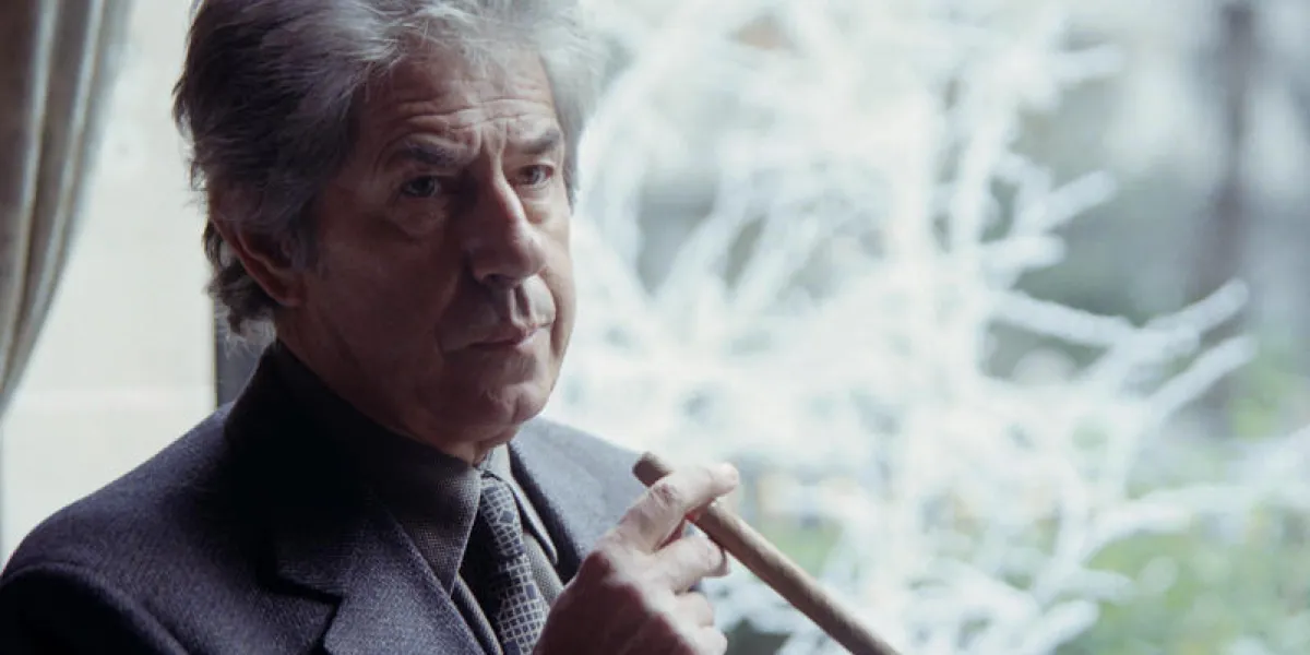 portrait taken on december 8, 1997 in paris shows french journalist philippe gildas (photo by joel robine   afp)