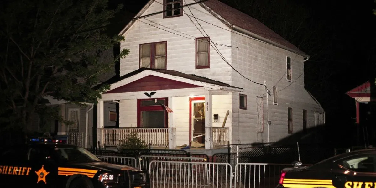 us missing teens found alive in cleveland home